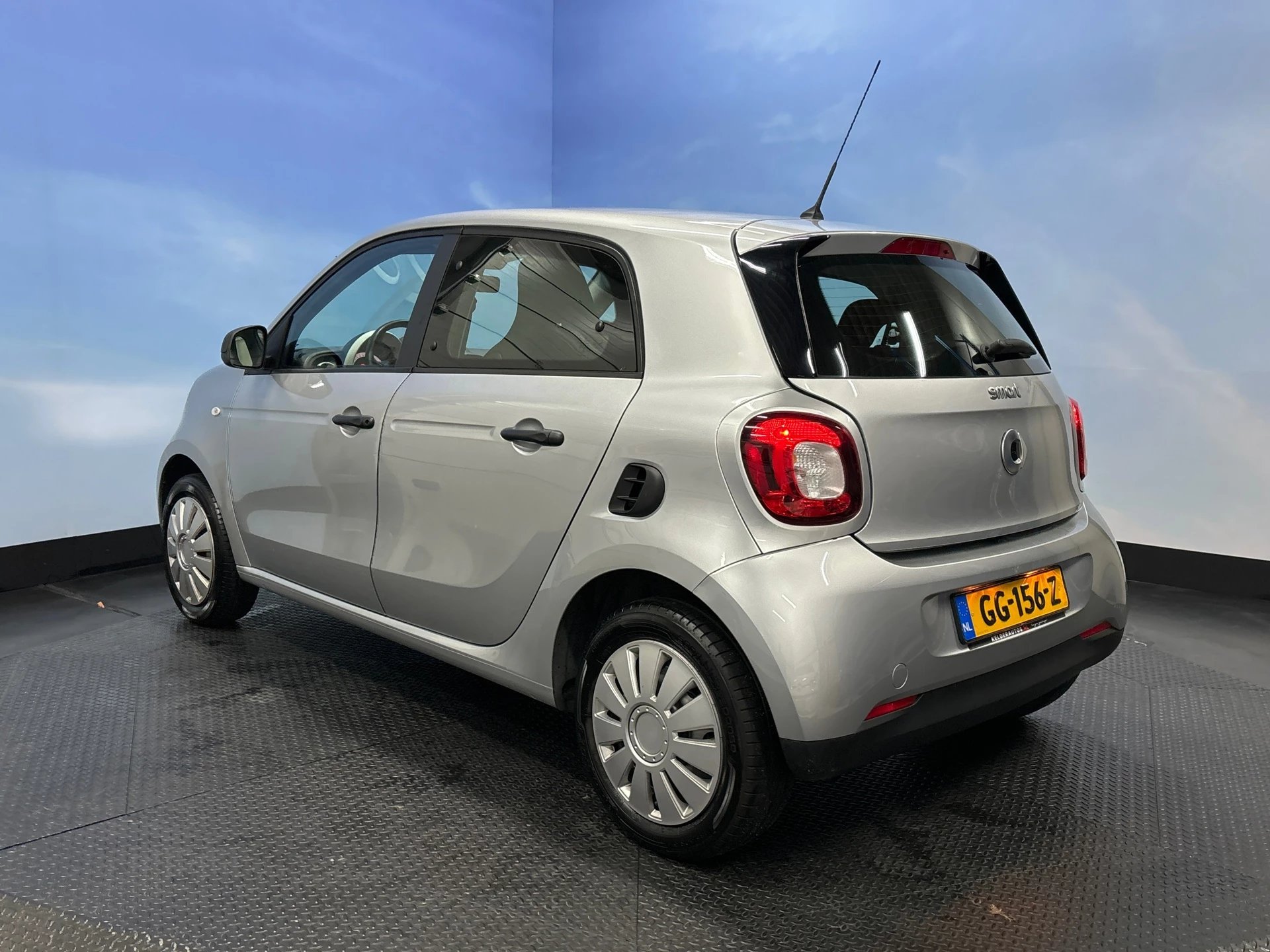 Hoofdafbeelding Smart Forfour