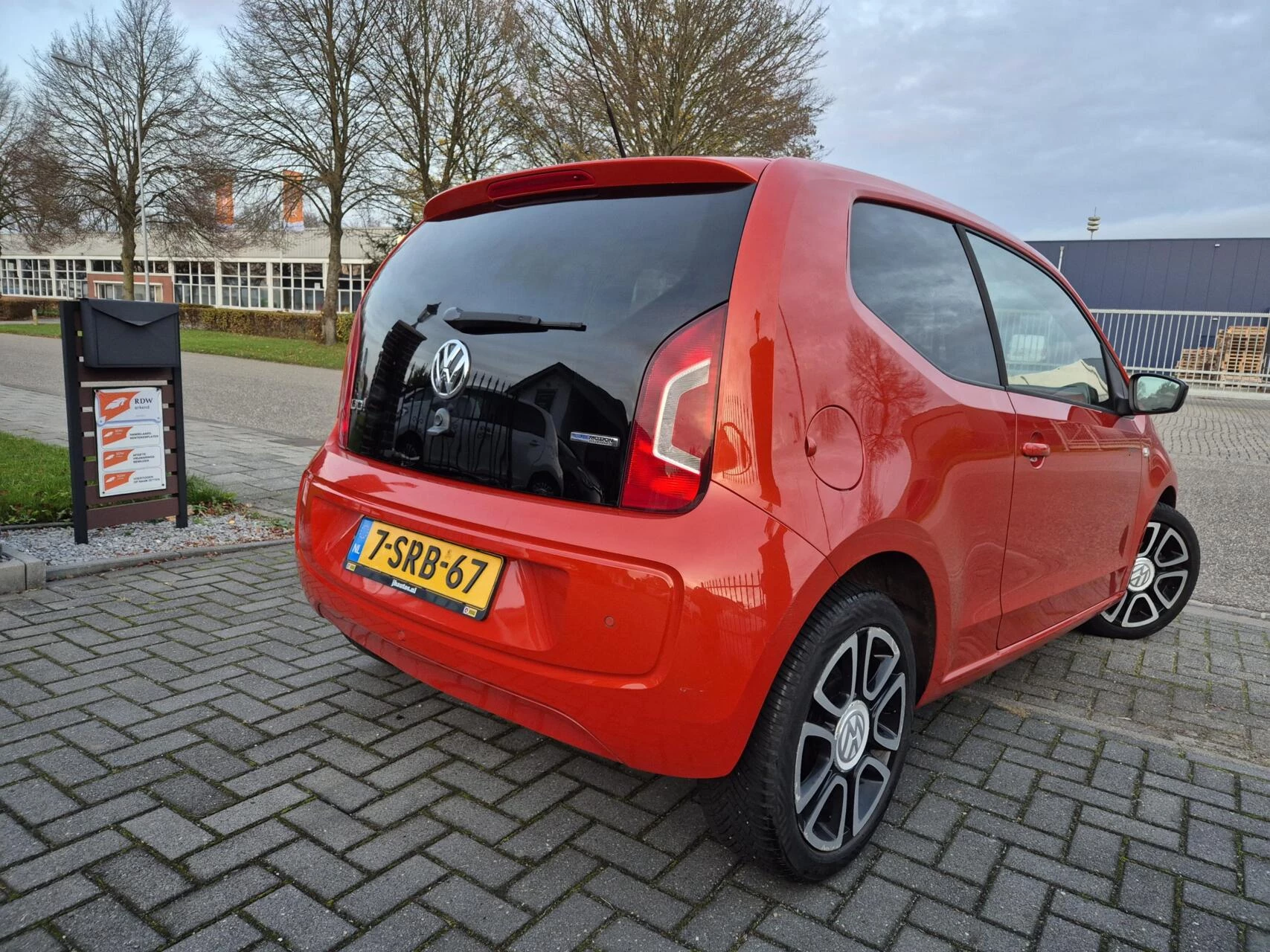 Hoofdafbeelding Volkswagen up!