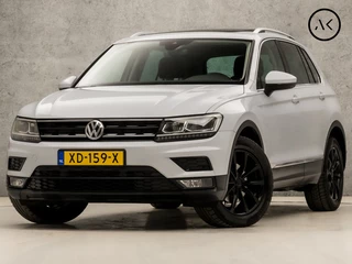 Volkswagen Tiguan 1.5 TSI ACT Sportline Business 150Pk Automaat (PANORAMADAK, APPLE CARPLAY, GROOT NAVI, LED KOPLAMPEN, KEYLESS, LEDEREN SPORTSTOELEN, STOELVERWARMING, ADAPTIVE CRUISE, ELEK ACHTERKLEP, GETINT GLAS, NIEUWSTAAT)