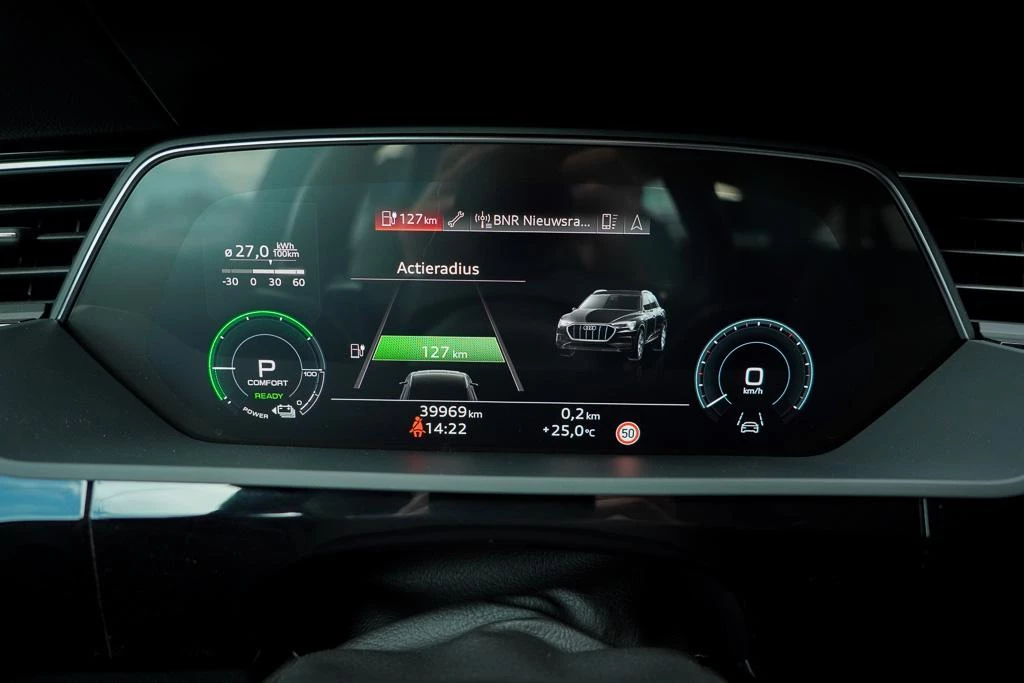 Hoofdafbeelding Audi e-tron