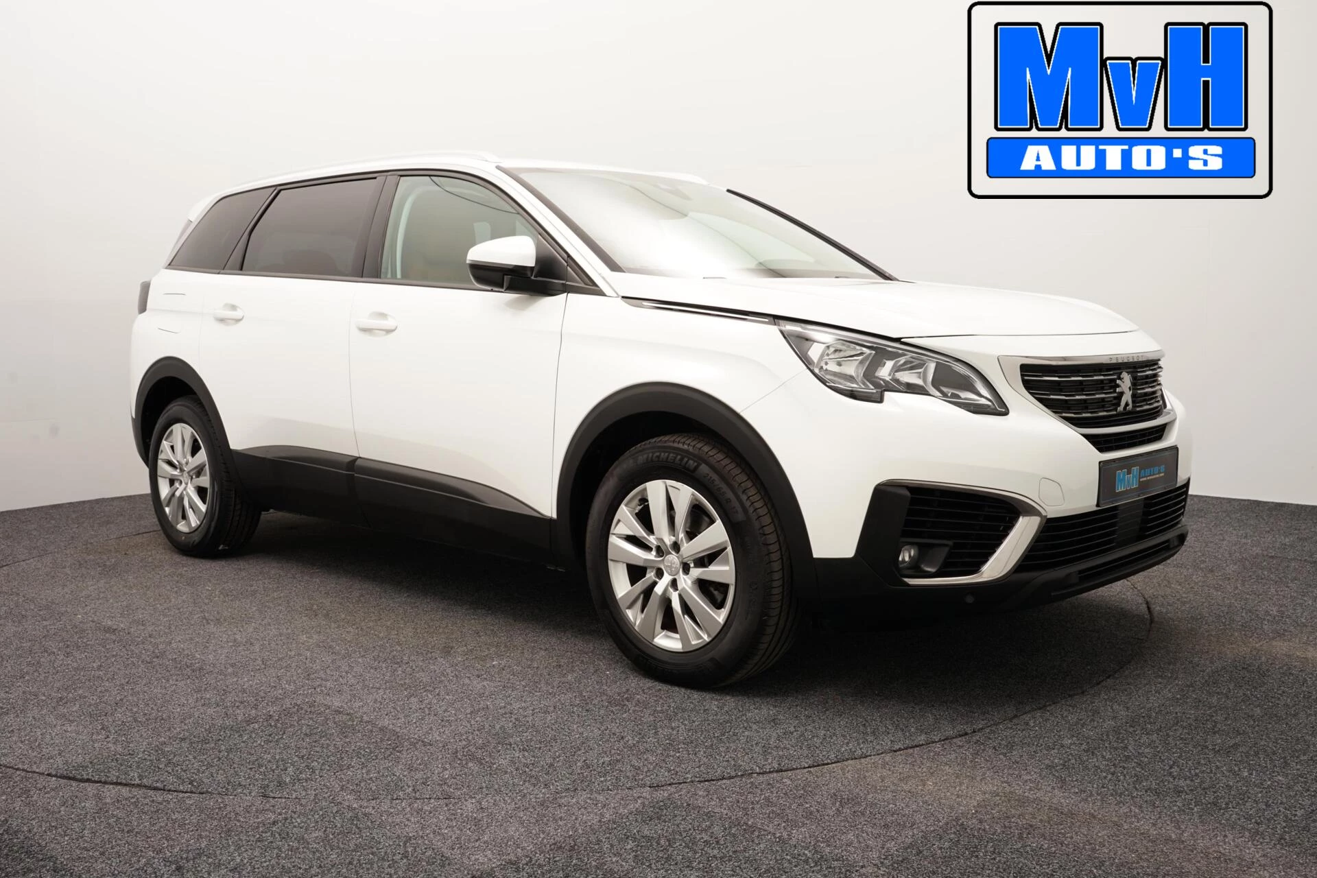 Hoofdafbeelding Peugeot 5008
