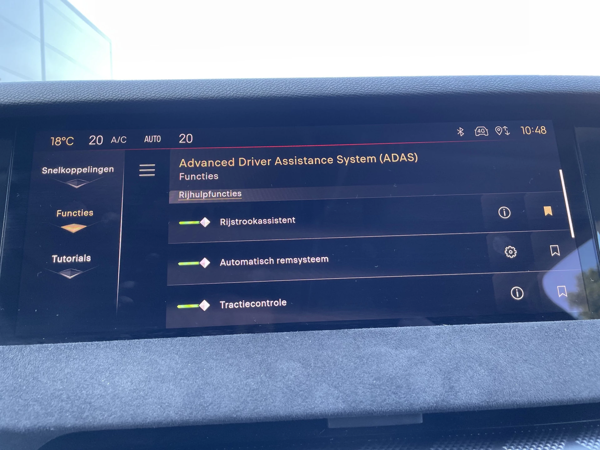 Hoofdafbeelding DS DS 4