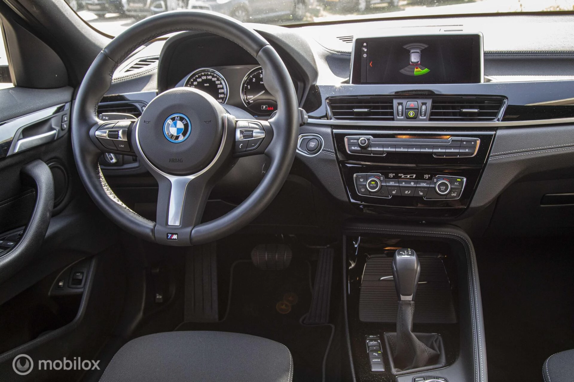 Hoofdafbeelding BMW X2