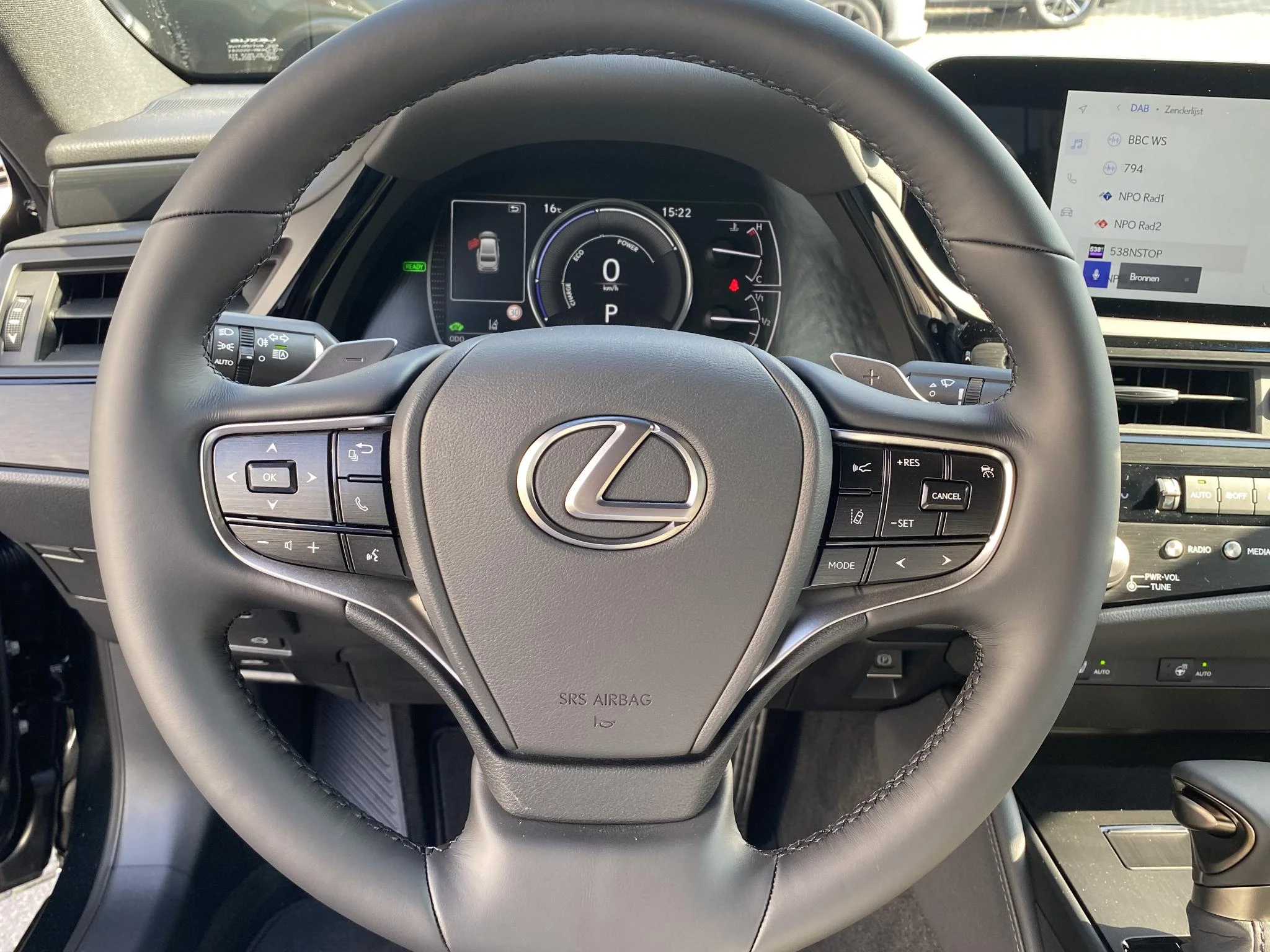 Hoofdafbeelding Lexus ES