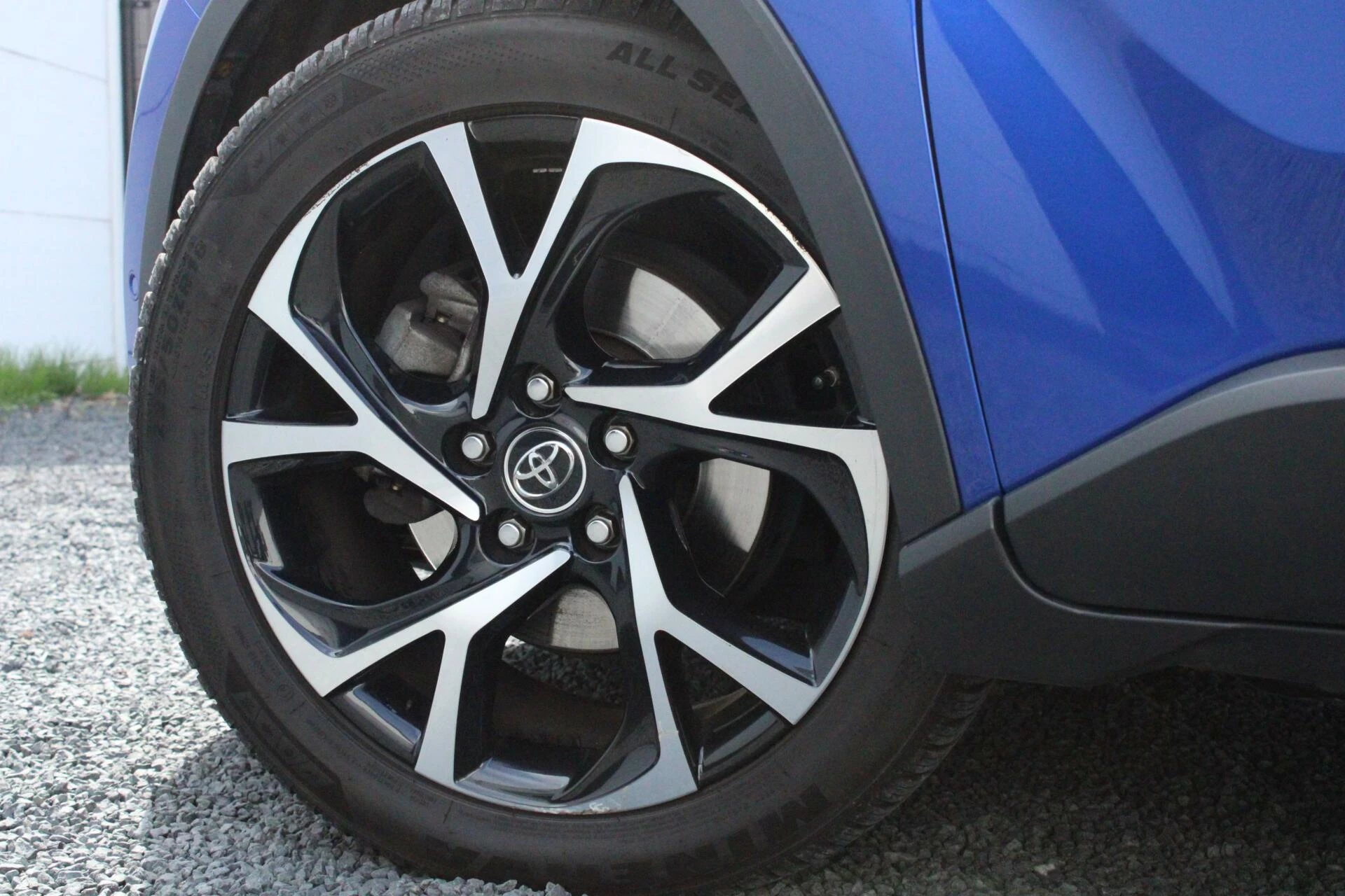 Hoofdafbeelding Toyota C-HR