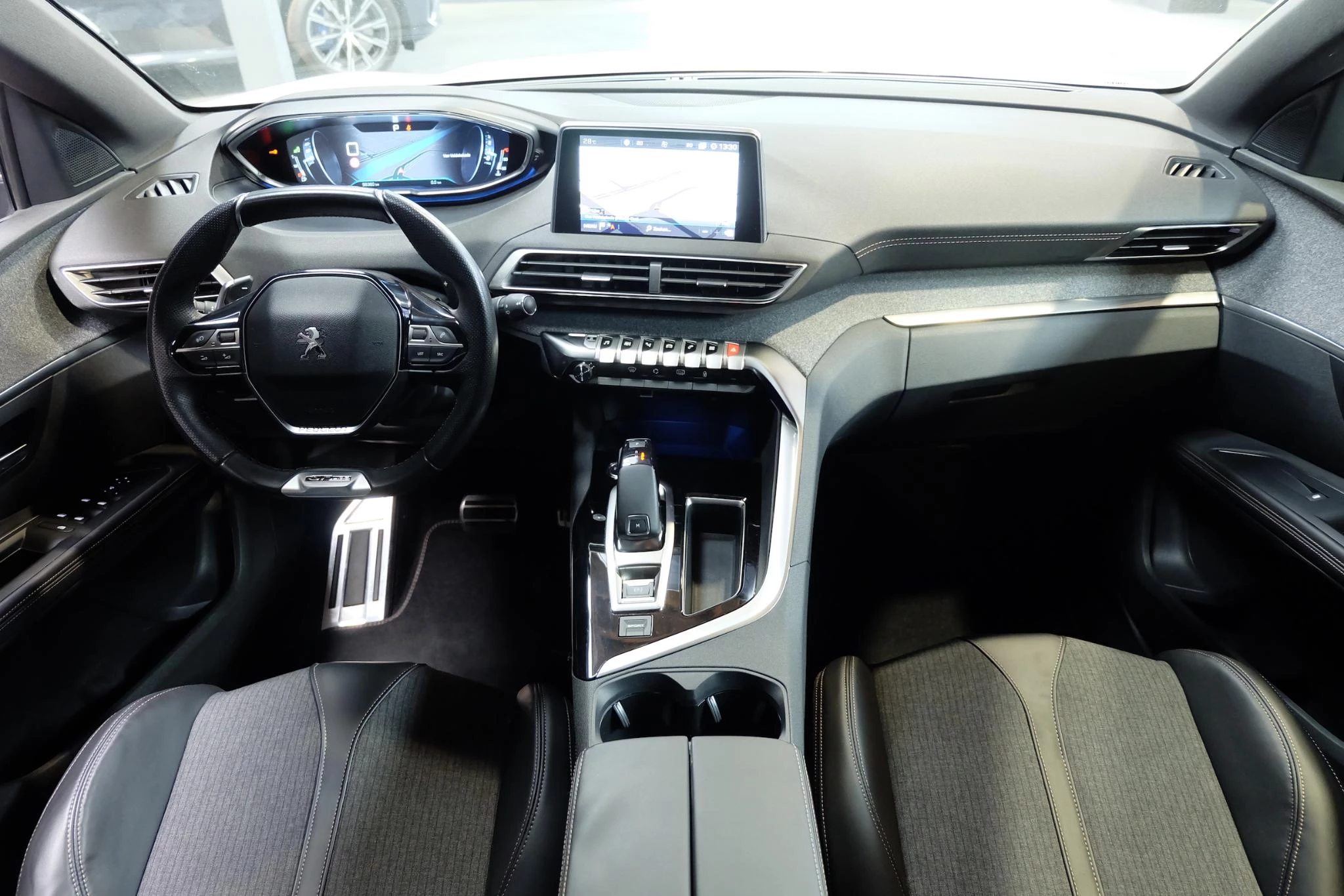 Hoofdafbeelding Peugeot 5008
