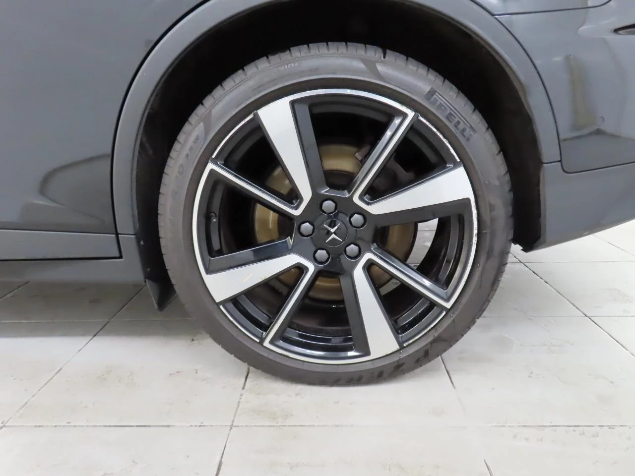 Hoofdafbeelding Polestar 2