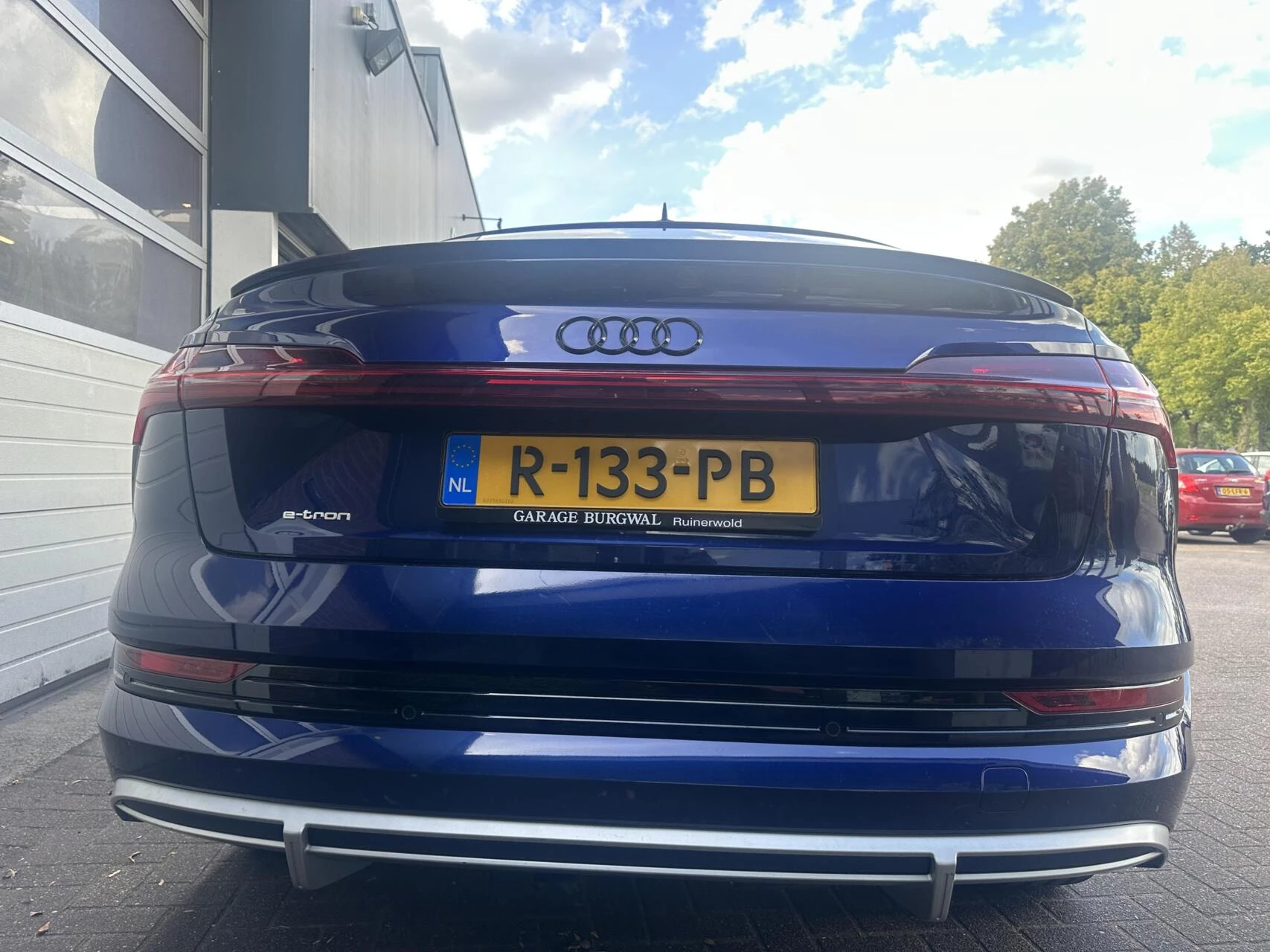 Hoofdafbeelding Audi e-tron