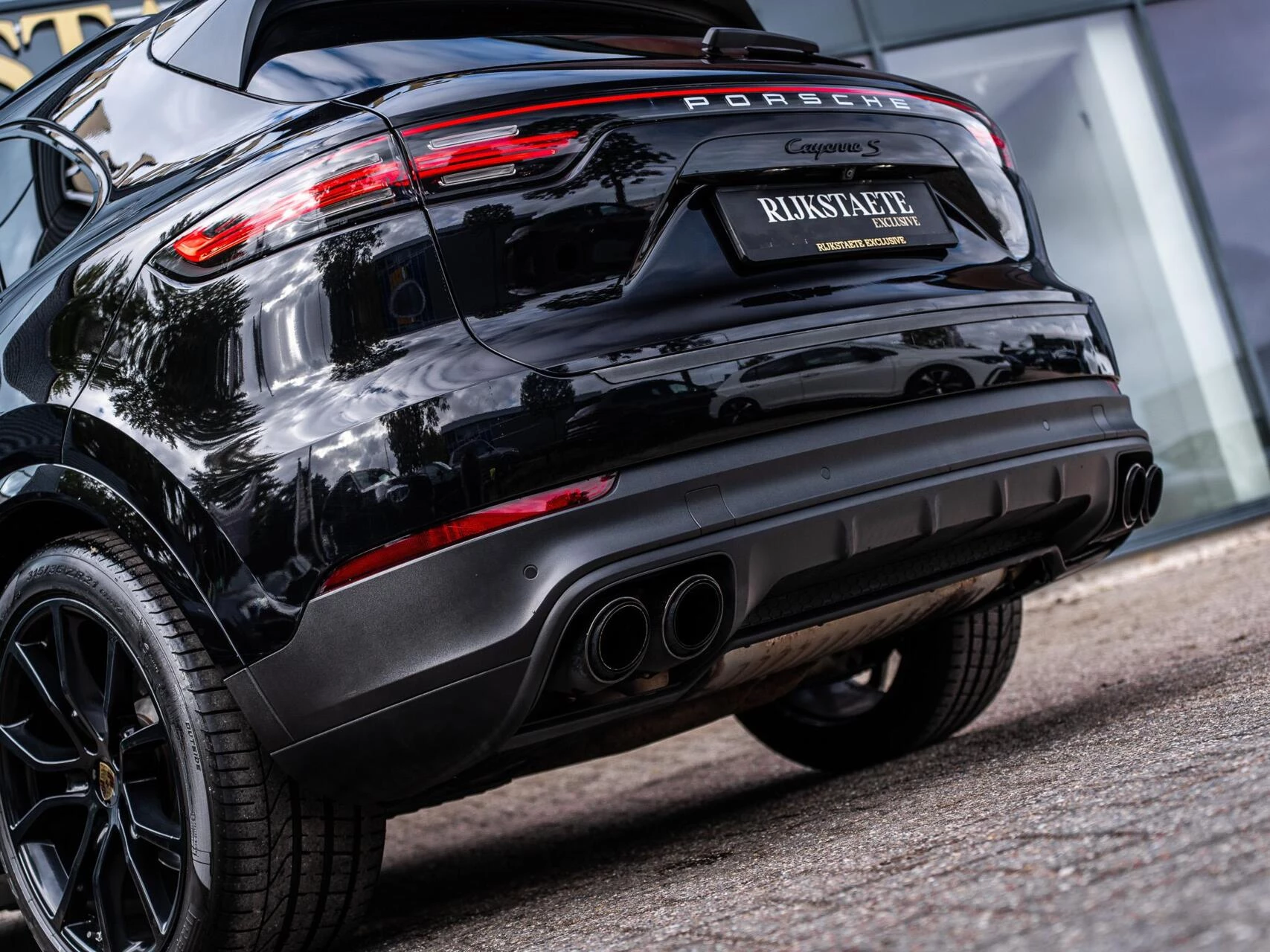Hoofdafbeelding Porsche Cayenne