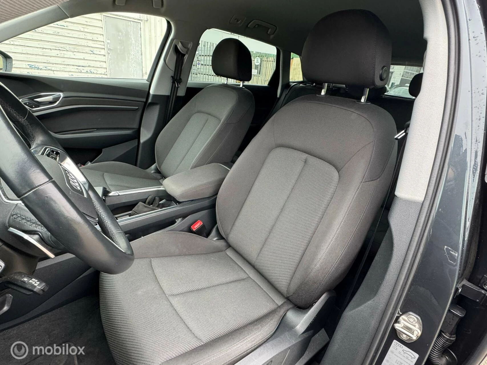 Hoofdafbeelding Audi e-tron