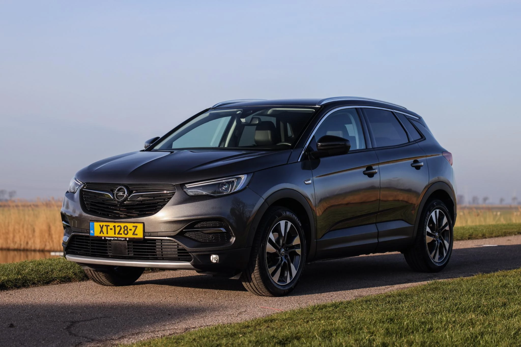 Hoofdafbeelding Opel Grandland X