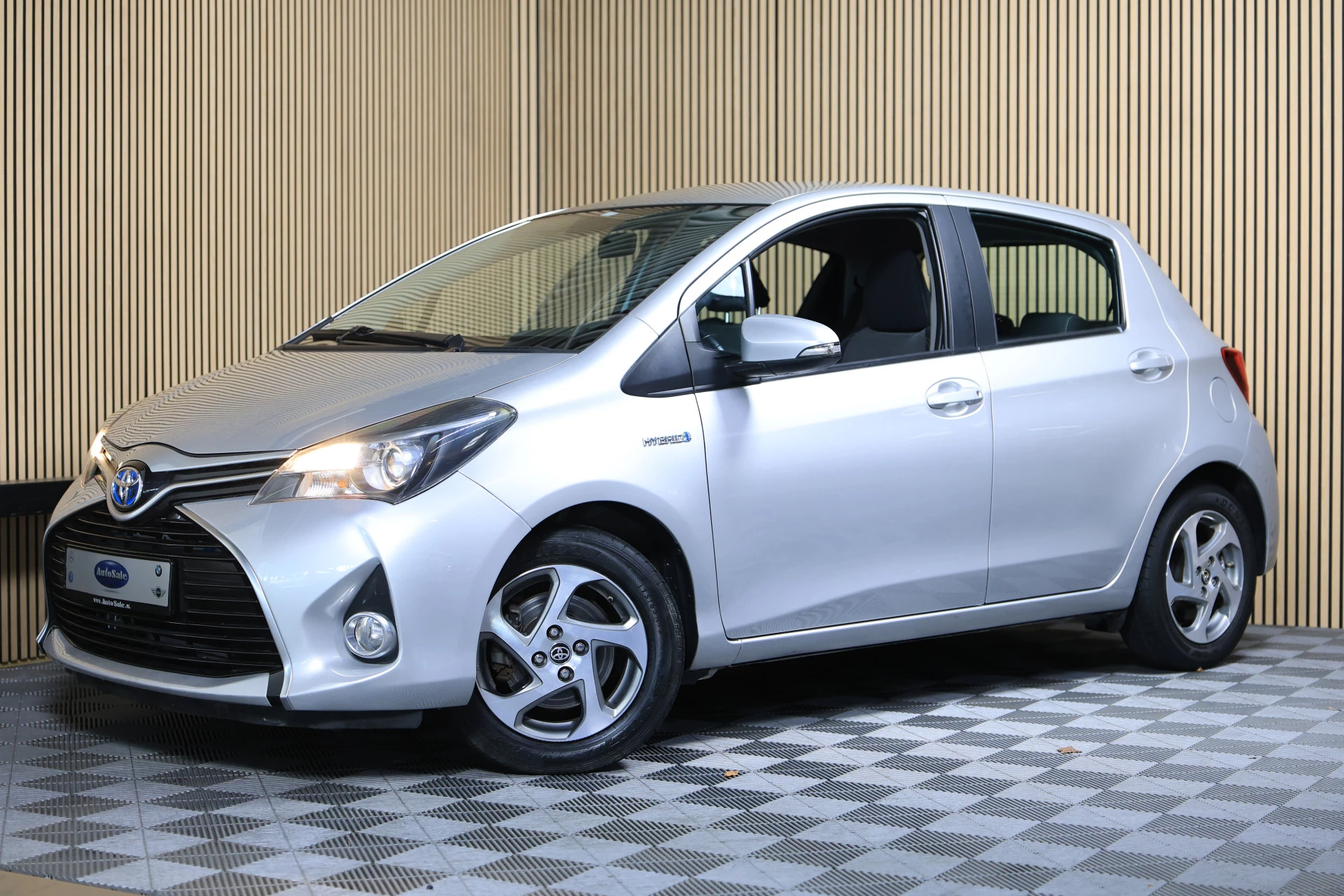 Hoofdafbeelding Toyota Yaris