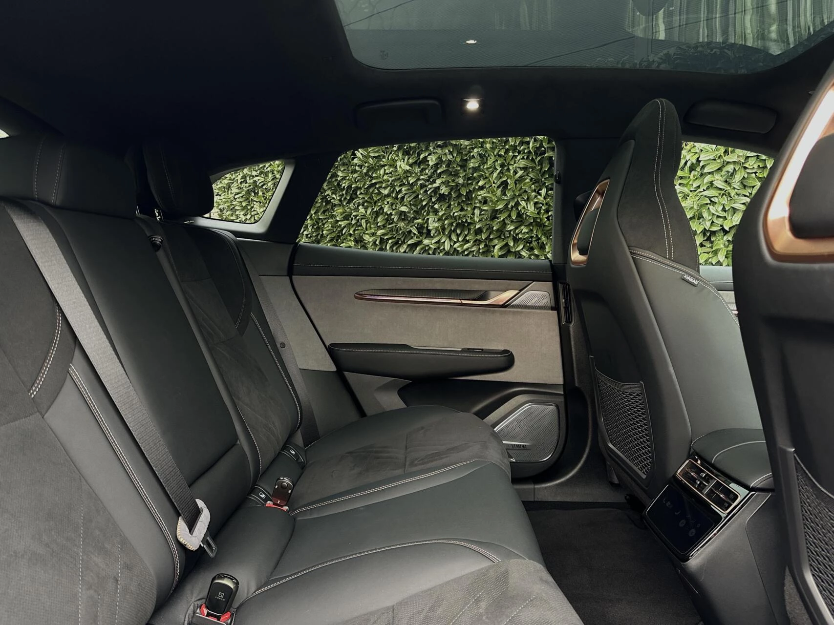 Hoofdafbeelding Zeekr 001