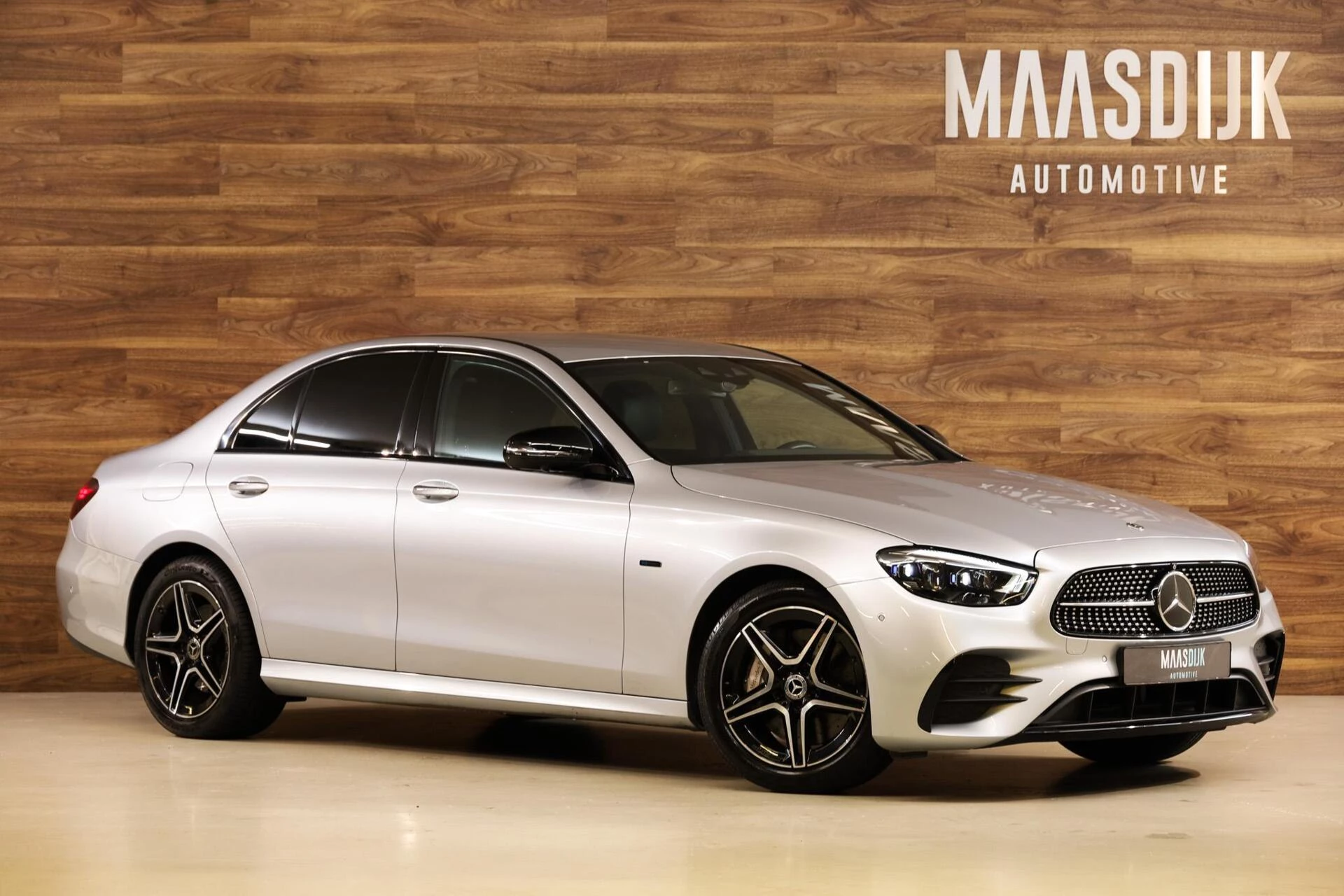 Hoofdafbeelding Mercedes-Benz E-Klasse