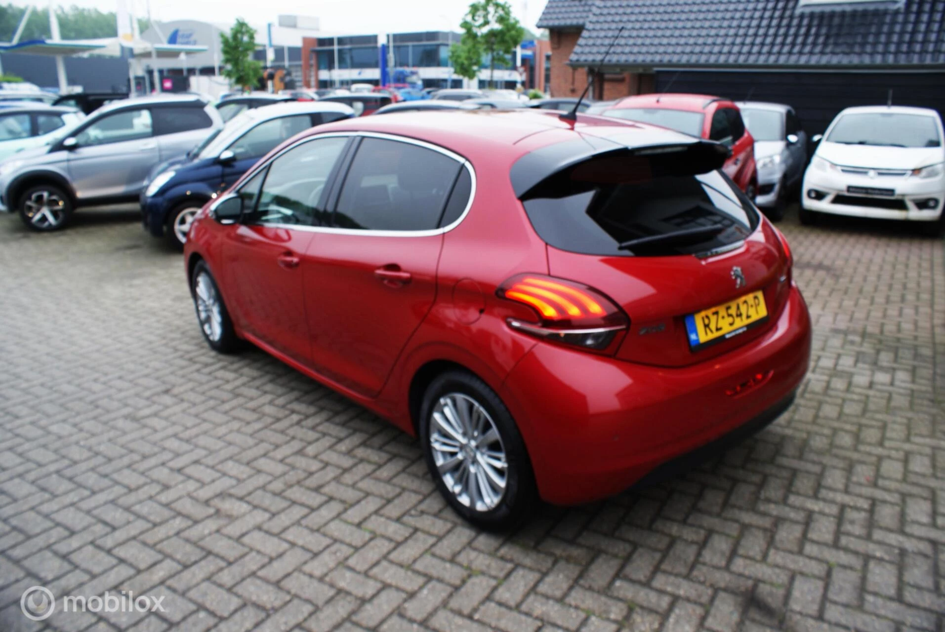 Hoofdafbeelding Peugeot 208