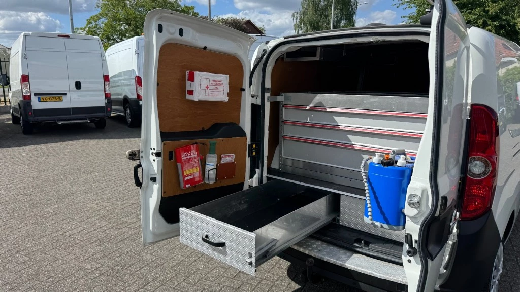 Hoofdafbeelding Opel Combo