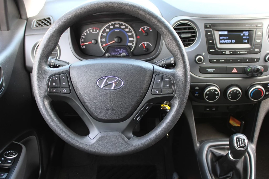 Hoofdafbeelding Hyundai i10