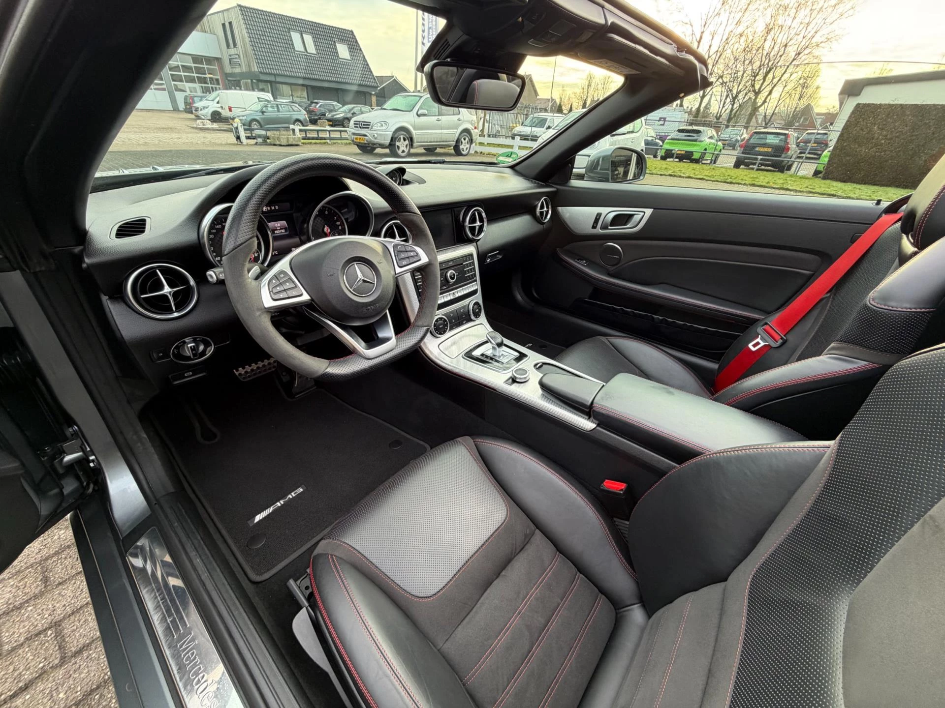 Hoofdafbeelding Mercedes-Benz SLC