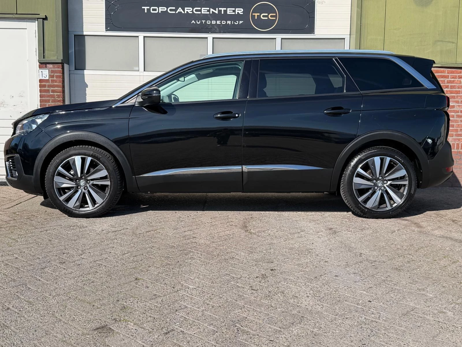 Hoofdafbeelding Peugeot 5008