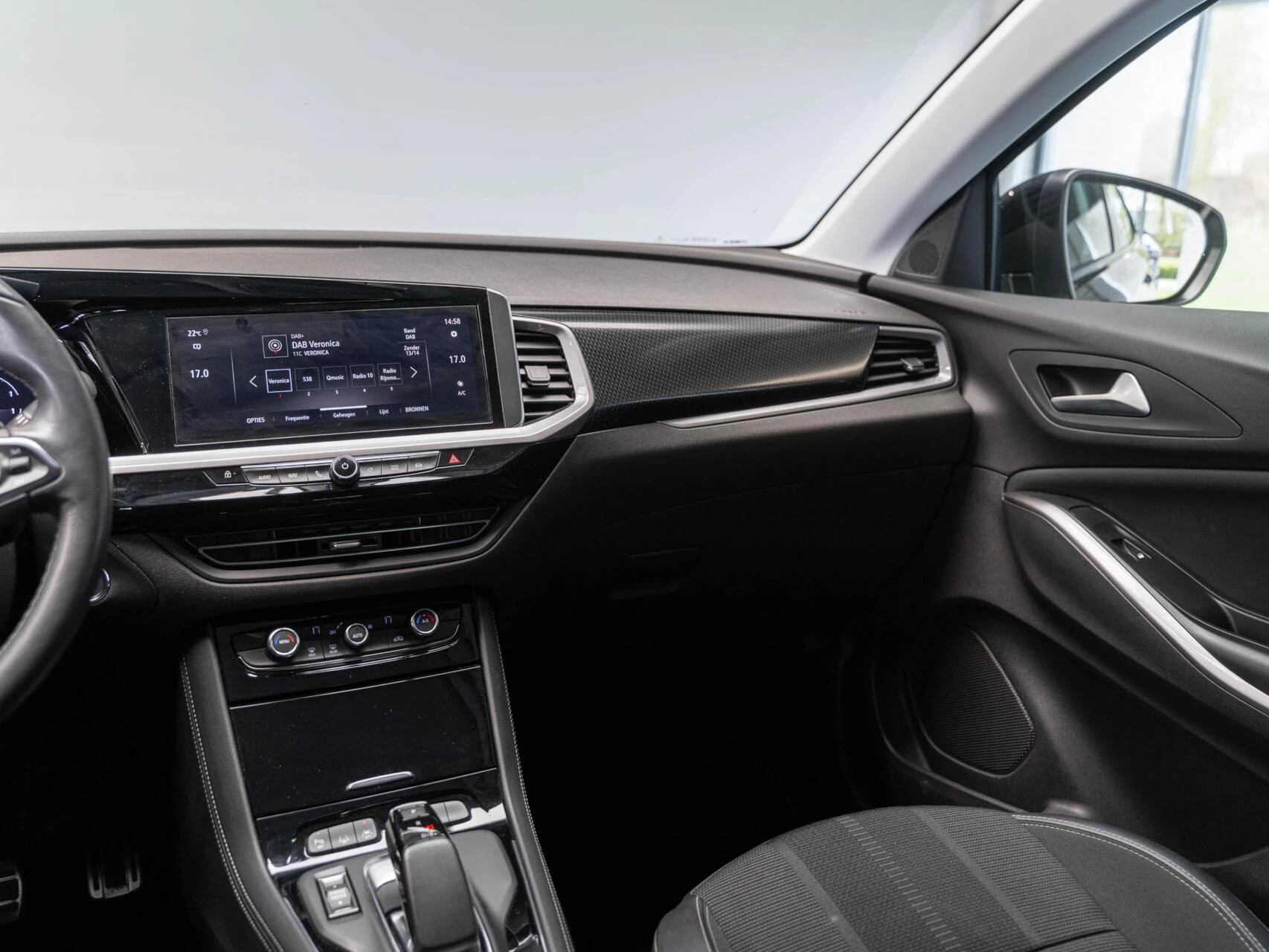 Hoofdafbeelding Opel Grandland