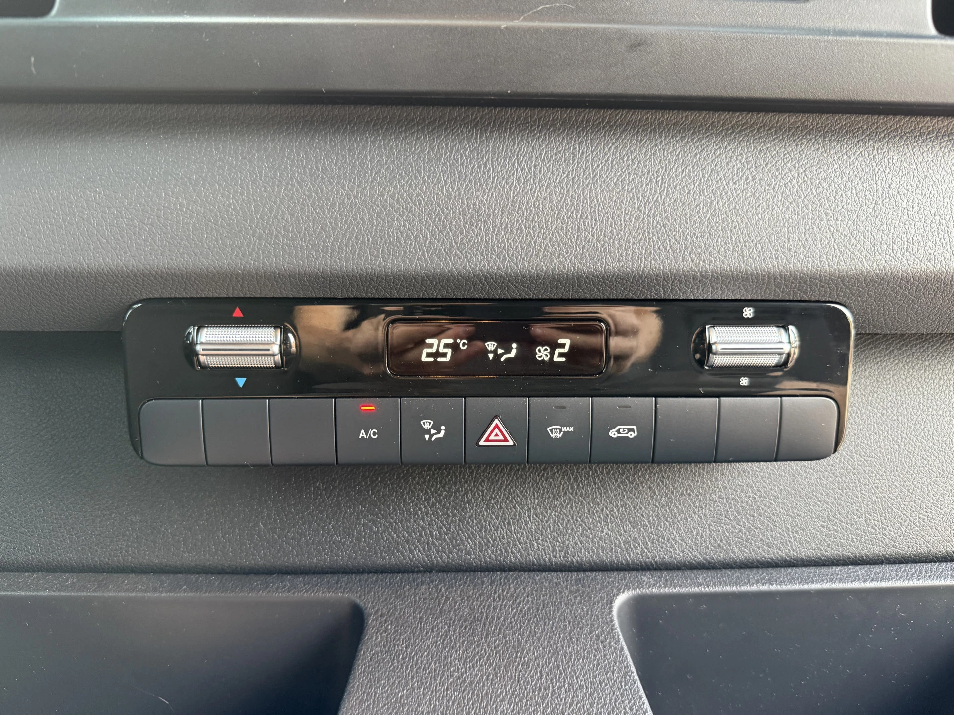 Hoofdafbeelding Mercedes-Benz eSprinter