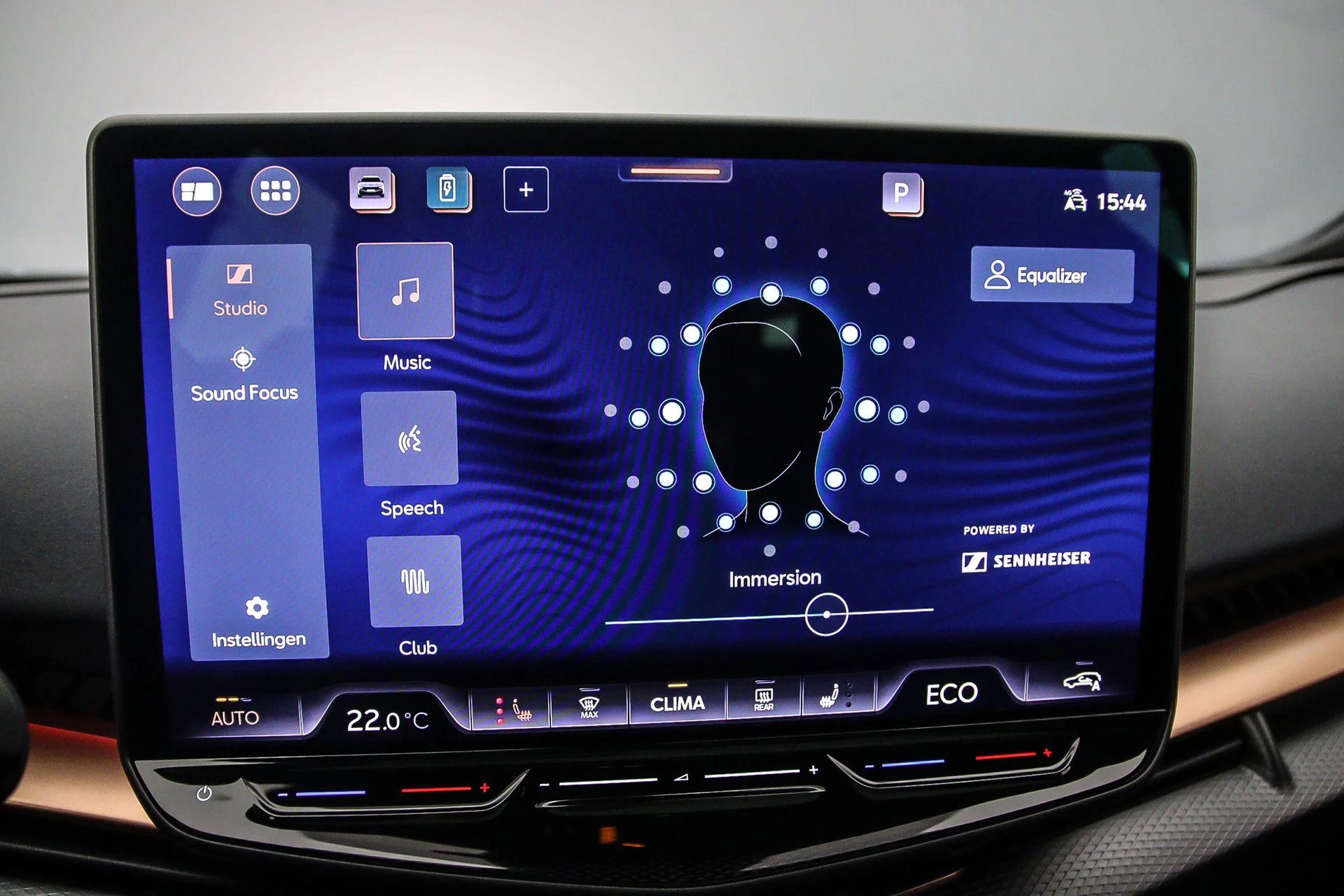 Hoofdafbeelding CUPRA Tavascan