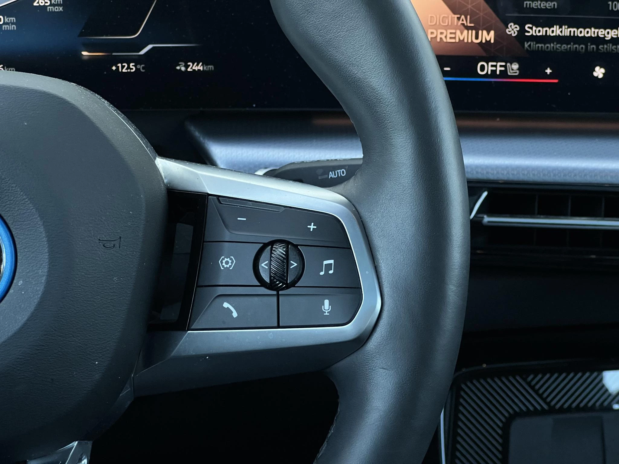 Hoofdafbeelding BMW iX2
