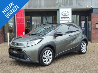 Toyota Aygo X 1.0 VVT-i AUTOMAAT PULSE STOELVERWARMING 4S-BANDEN APPLE/ANDROID CAMERA CLIMA LM-VELGEN