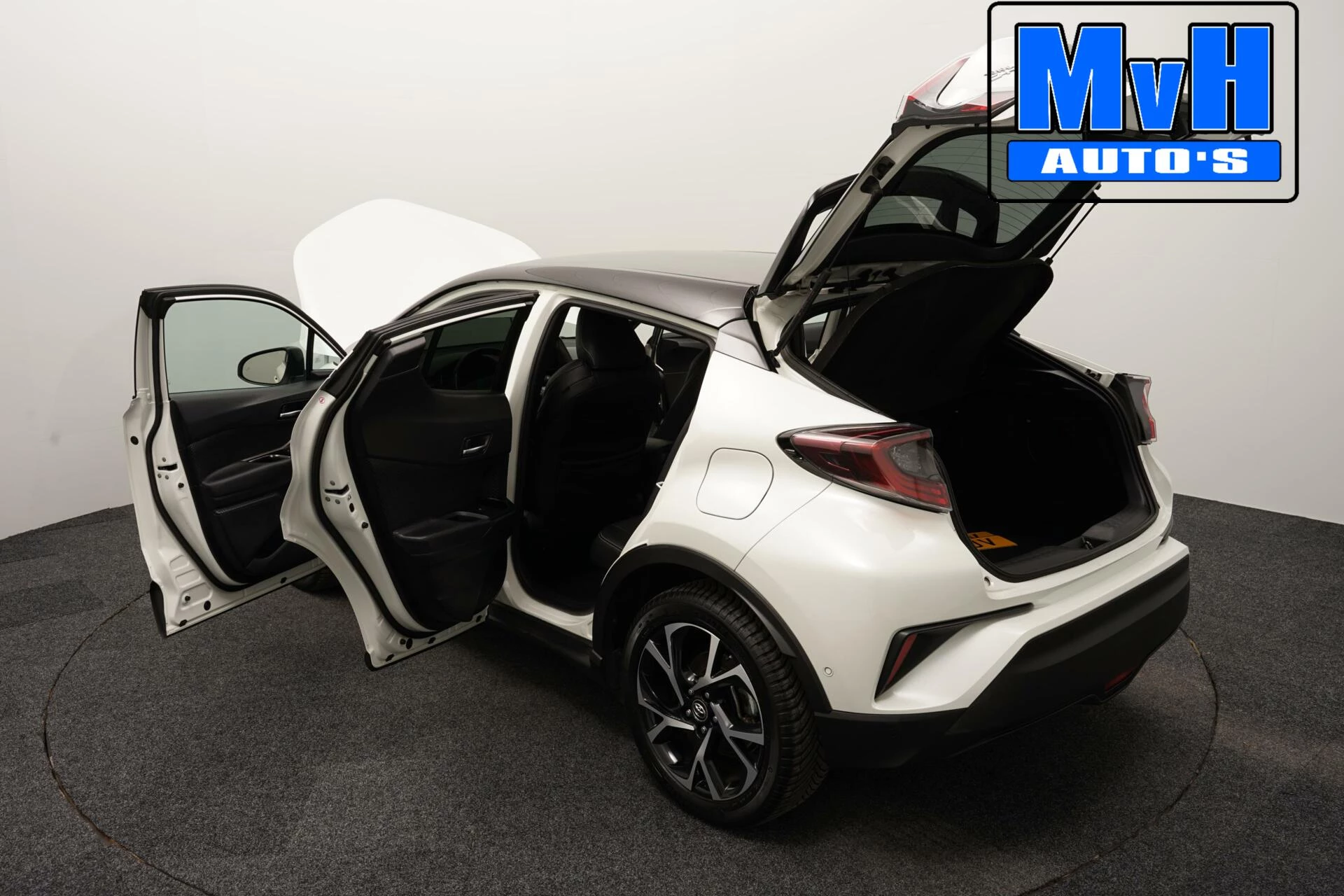 Hoofdafbeelding Toyota C-HR