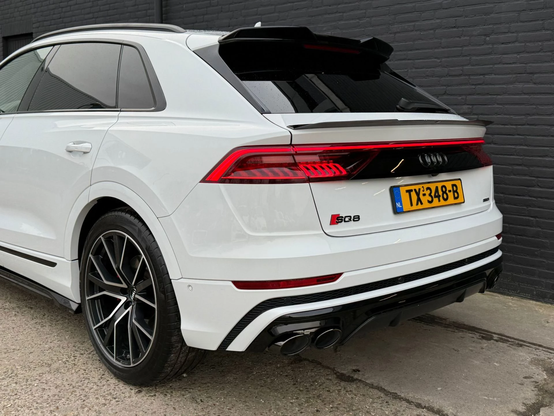 Hoofdafbeelding Audi Q8