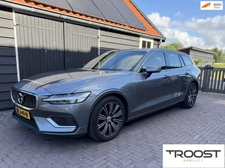 Hoofdafbeelding Volvo V60 Volvo V60 2.0 T8 Twin Engine AWD Inscription|Panorama dak|HUD|LED|HarmanKardon audio|ACC|incl set Winterwielen