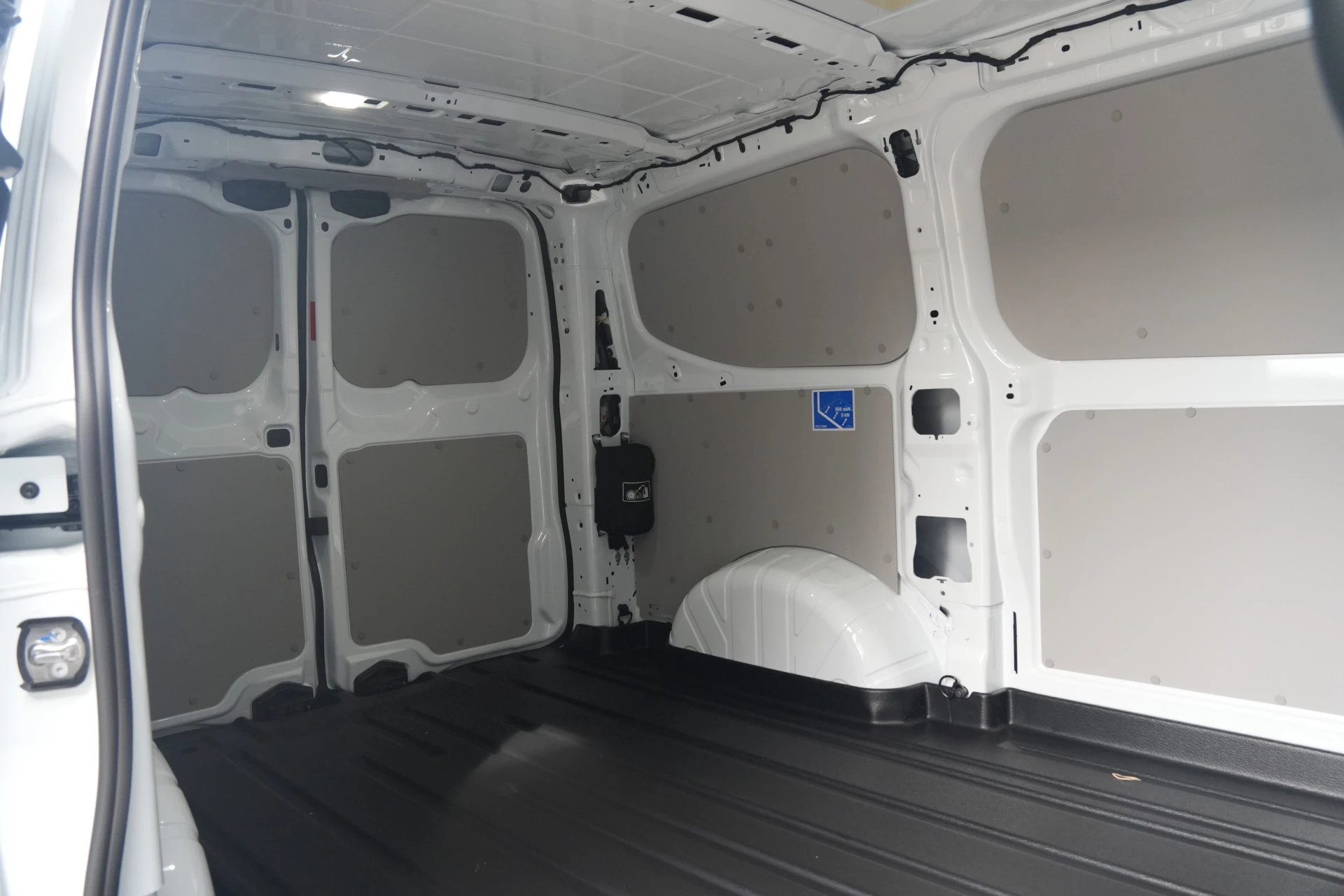 Hoofdafbeelding Ford E-Transit Custom