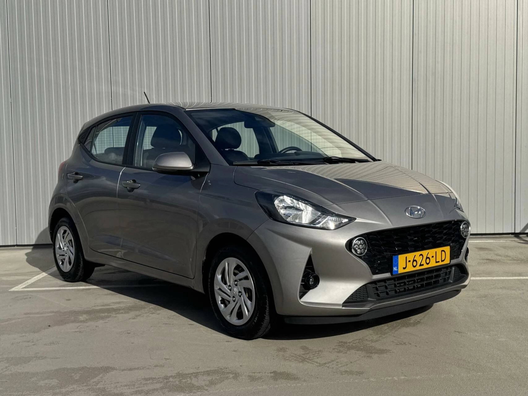 Hoofdafbeelding Hyundai i10