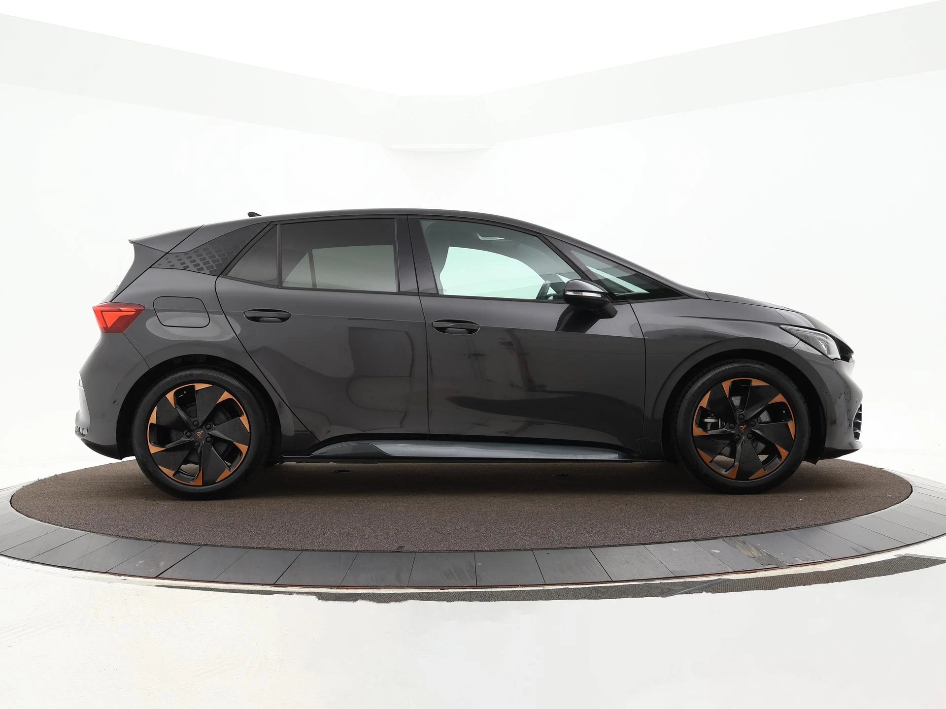 Hoofdafbeelding CUPRA Born