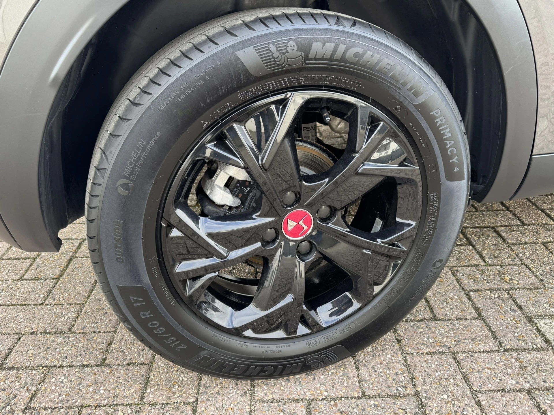 Hoofdafbeelding DS DS 3