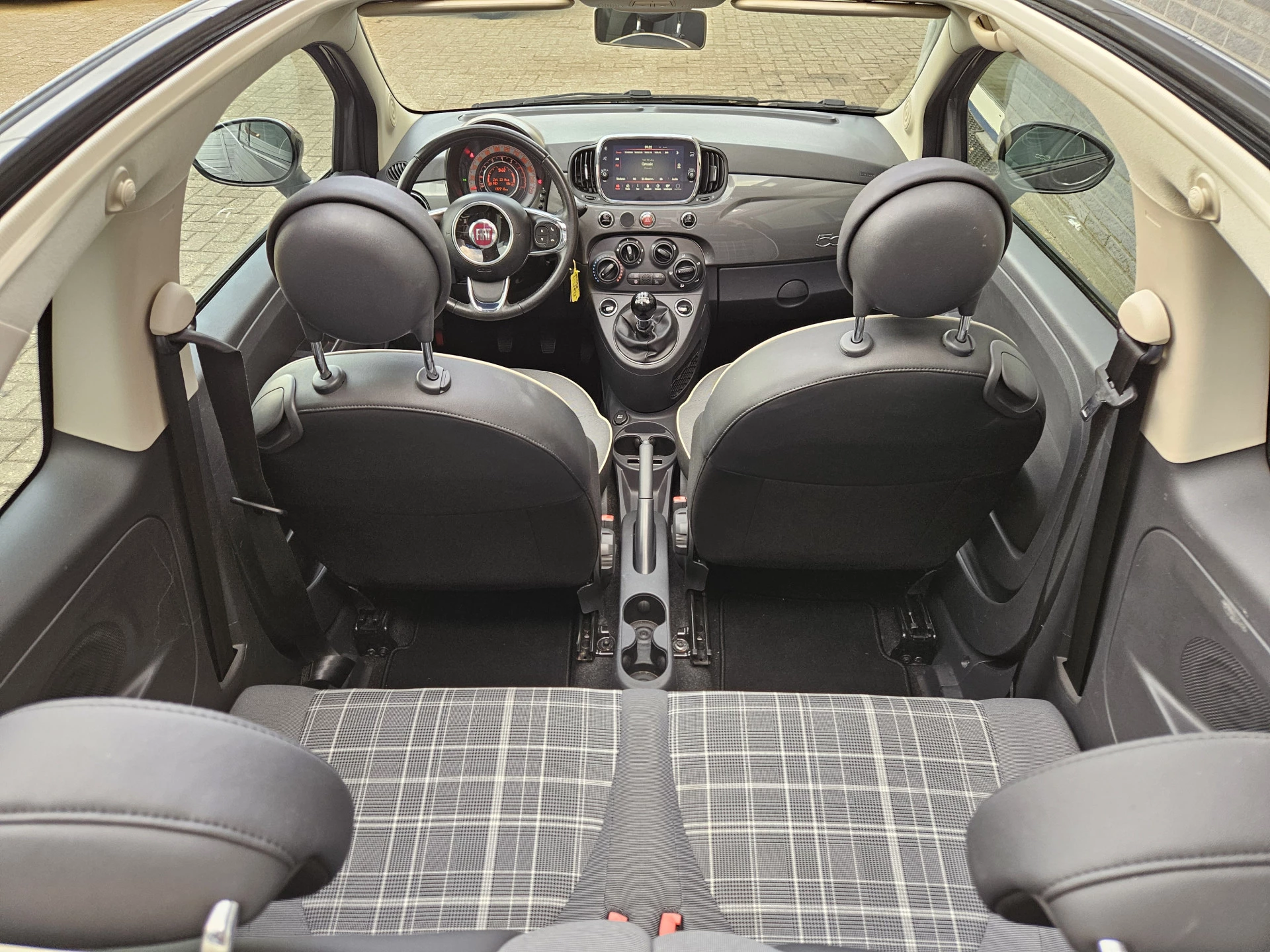 Hoofdafbeelding Fiat 500C