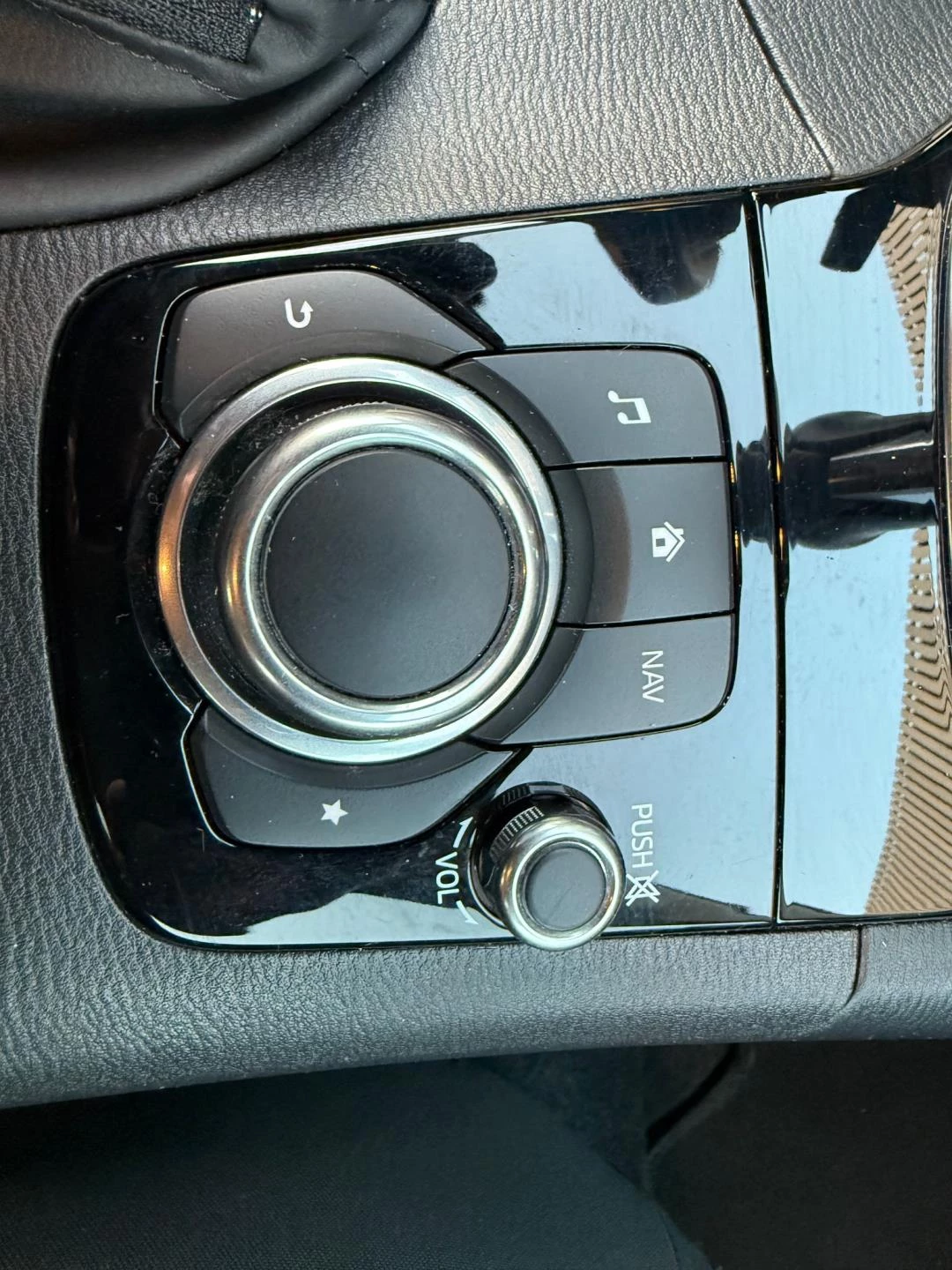 Hoofdafbeelding Mazda 3