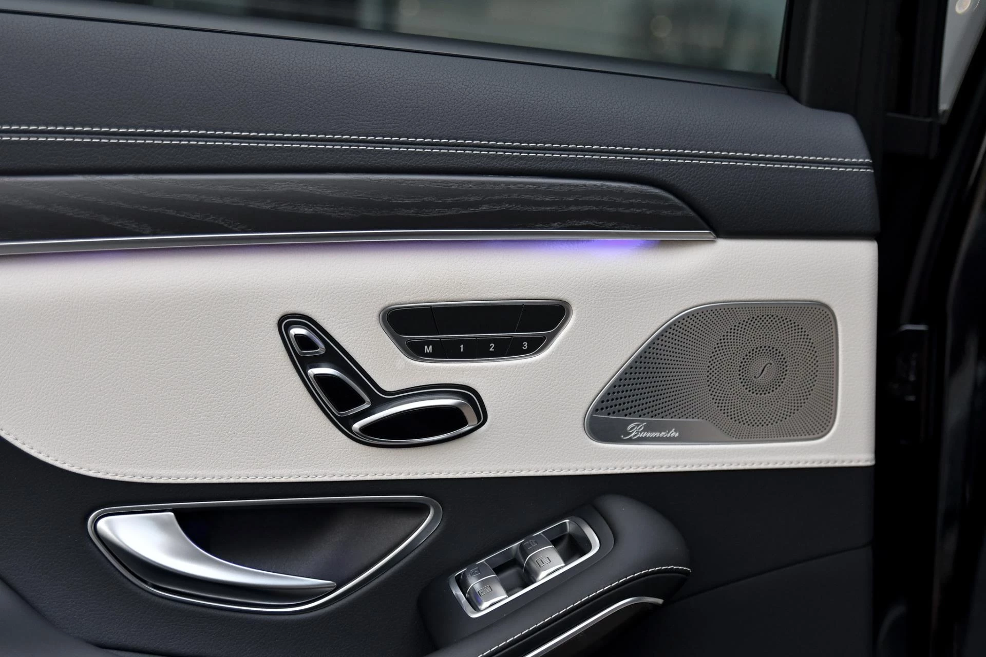 Hoofdafbeelding Mercedes-Benz S-Klasse