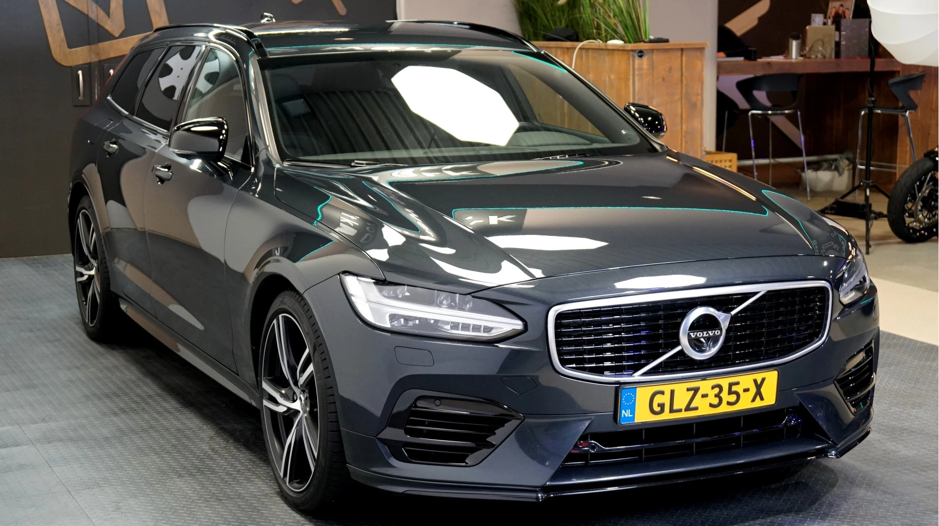 Hoofdafbeelding Volvo V90