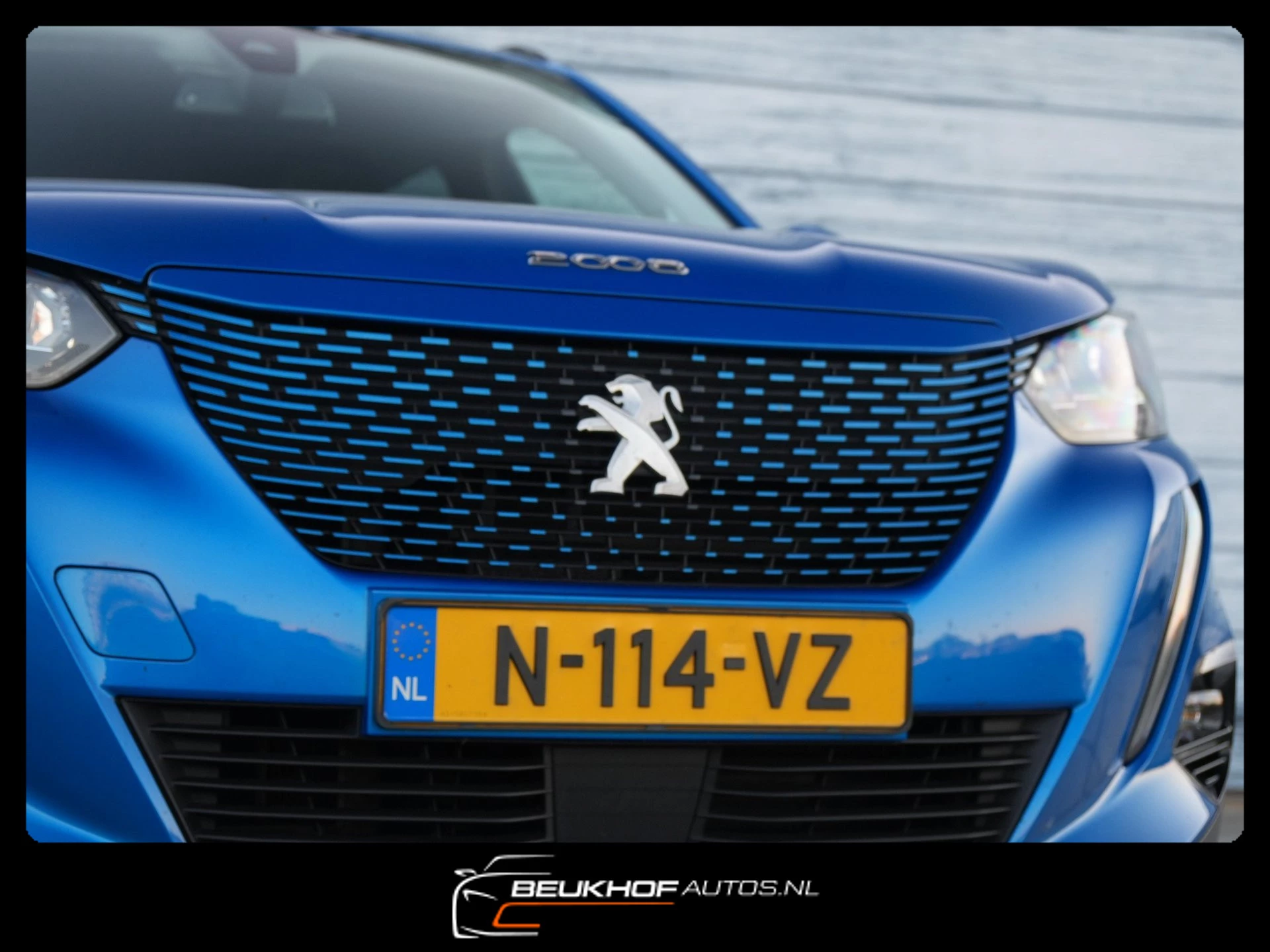 Hoofdafbeelding Peugeot e-2008