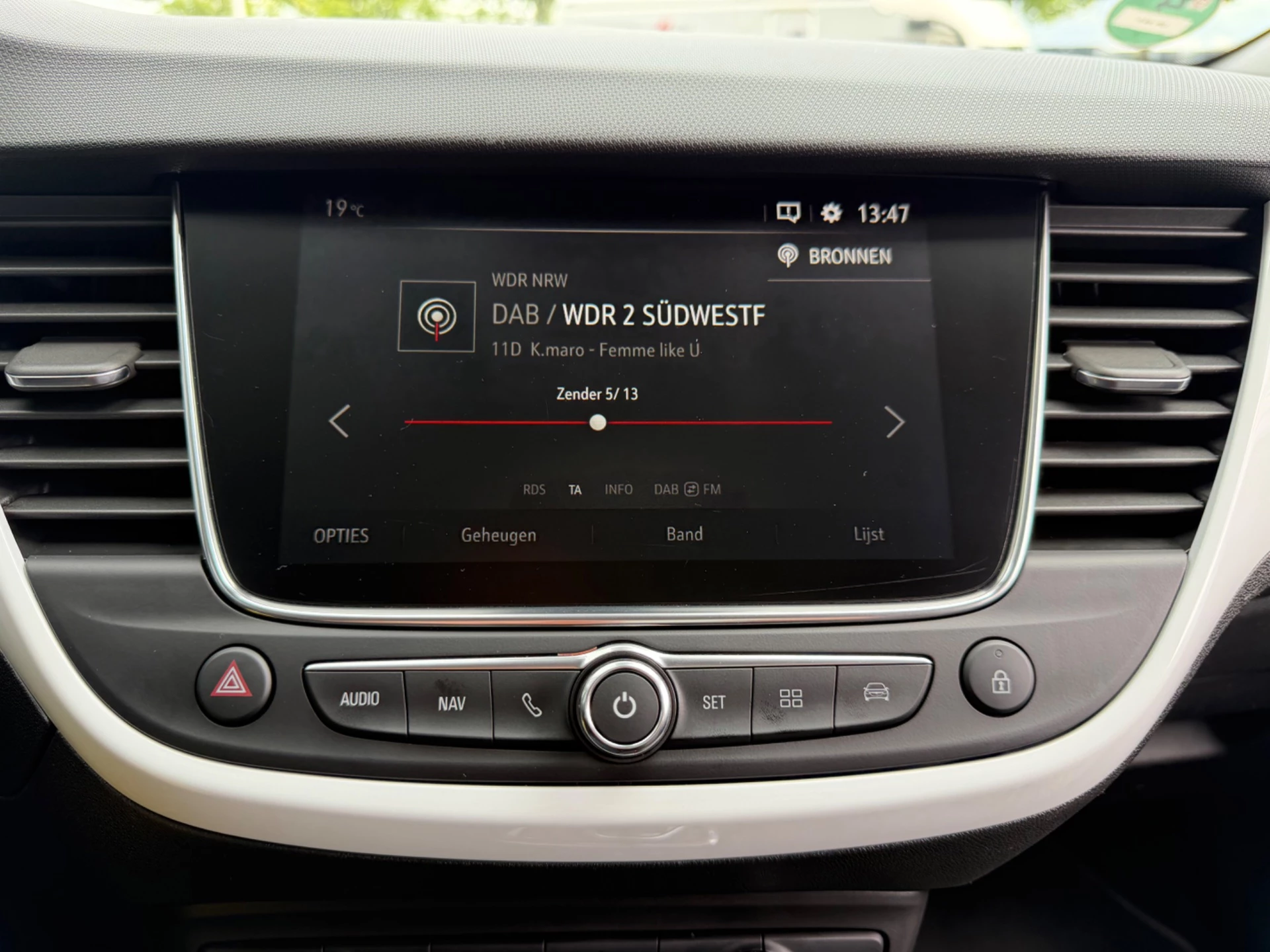 Hoofdafbeelding Opel Crossland X