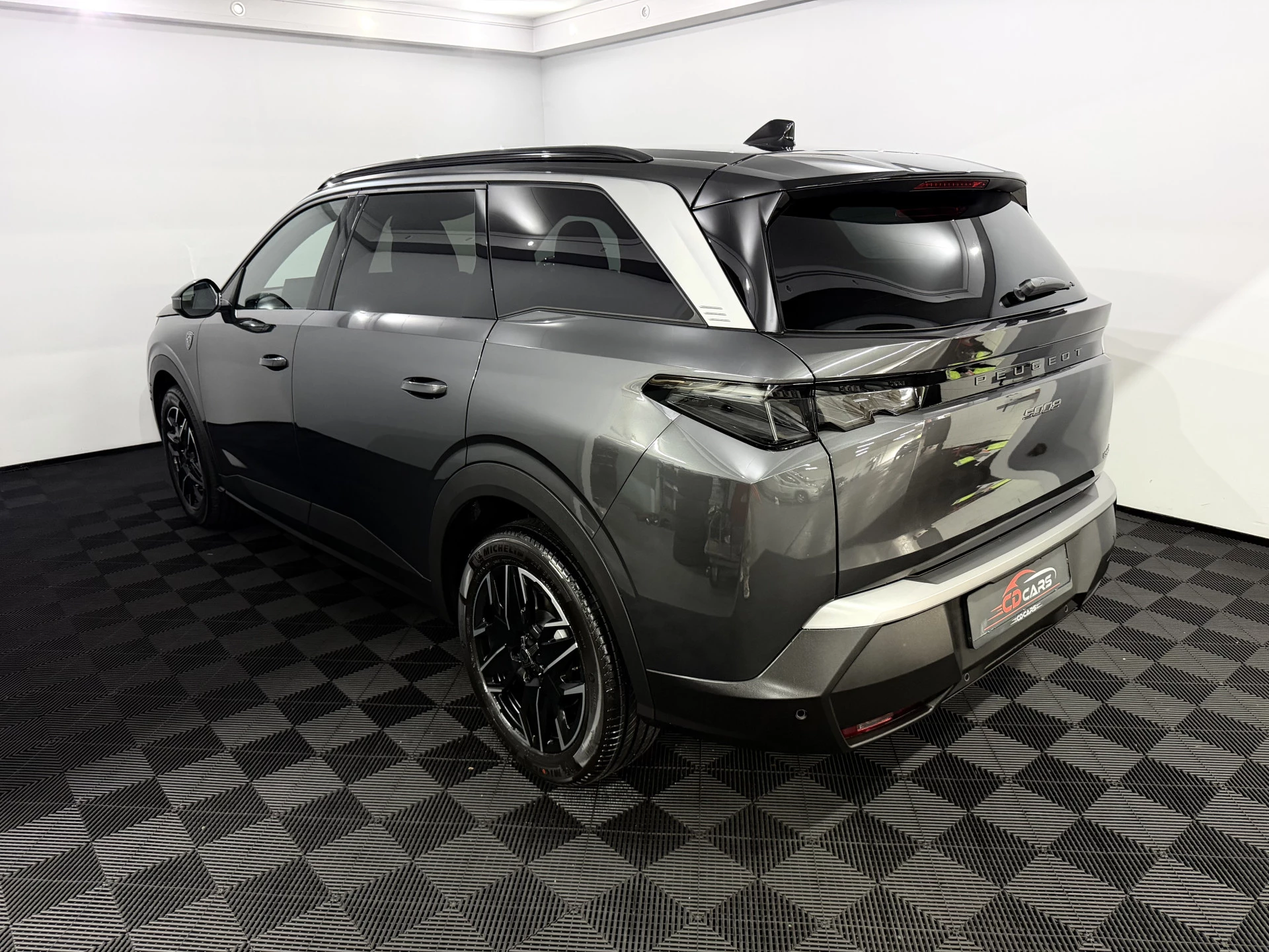 Hoofdafbeelding Peugeot 5008