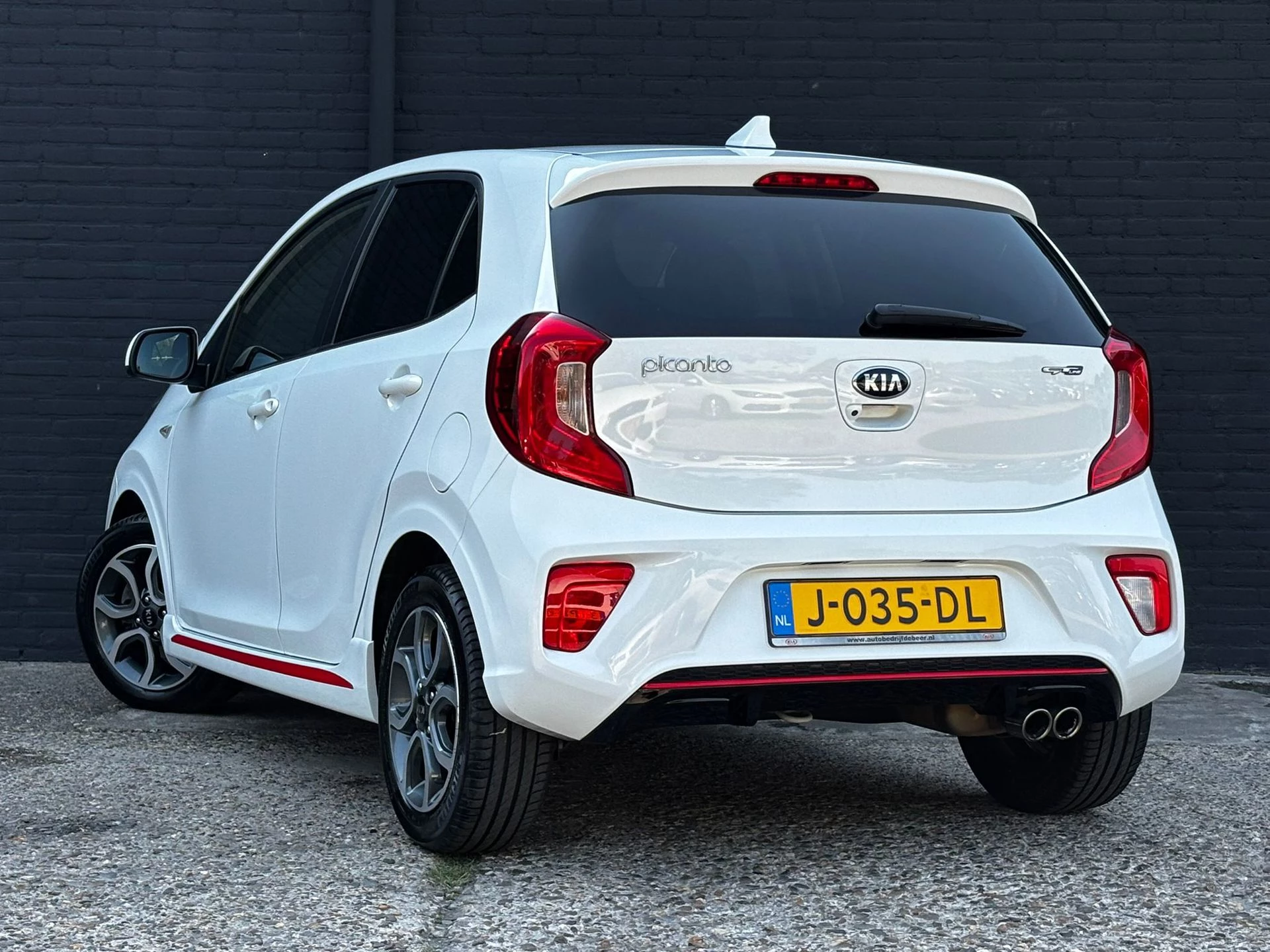 Hoofdafbeelding Kia Picanto