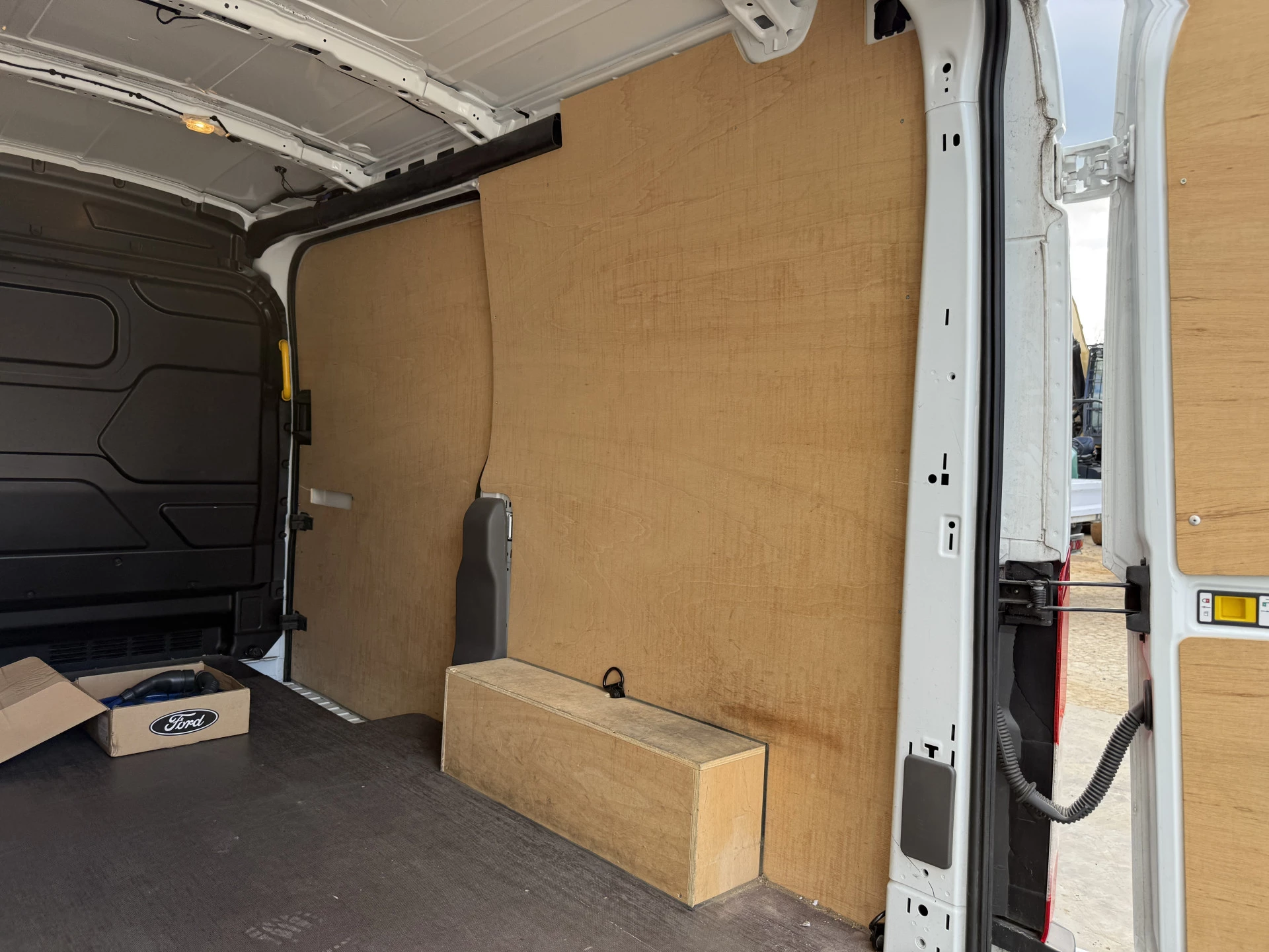 Hoofdafbeelding Ford E-Transit