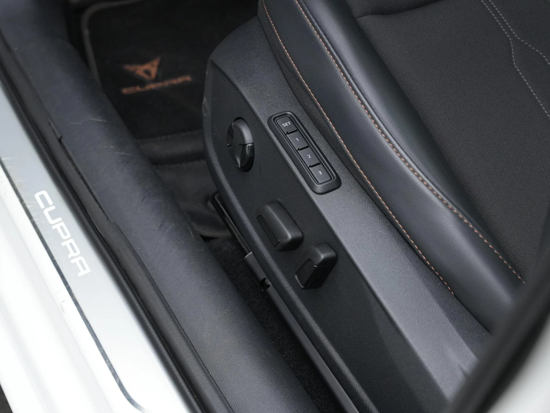Hoofdafbeelding CUPRA Leon
