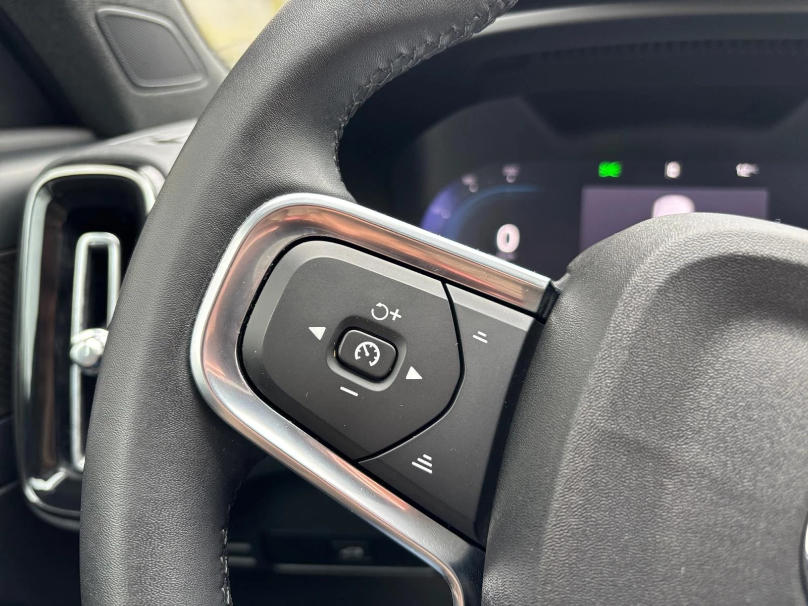 Hoofdafbeelding Volvo C40