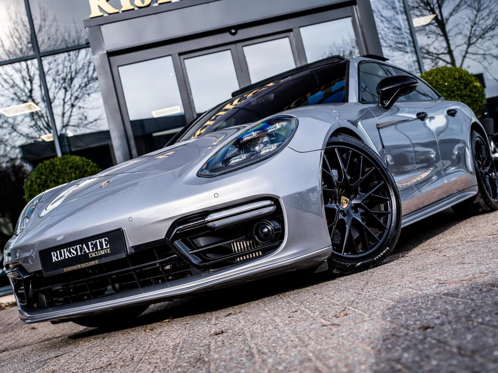 Hoofdafbeelding Porsche Panamera