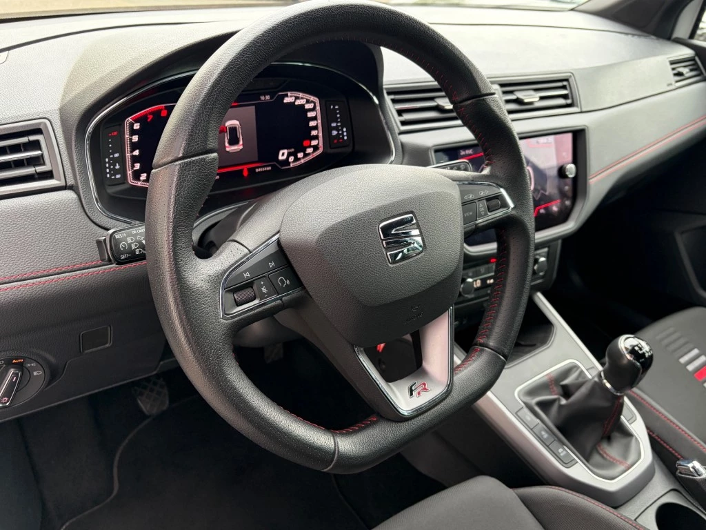 Hoofdafbeelding SEAT Arona