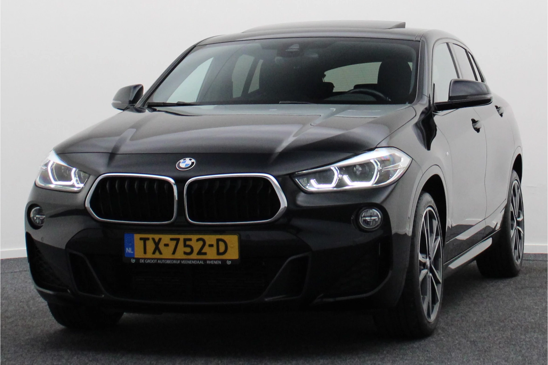 Hoofdafbeelding BMW X2