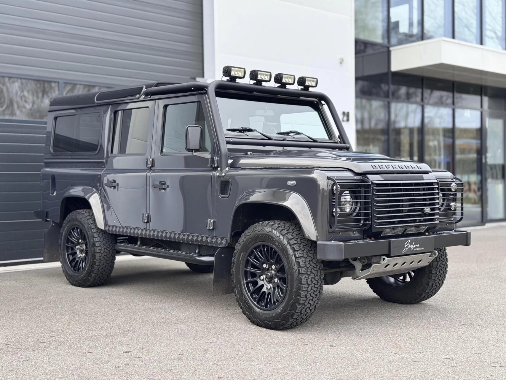 Hoofdafbeelding Land Rover Defender